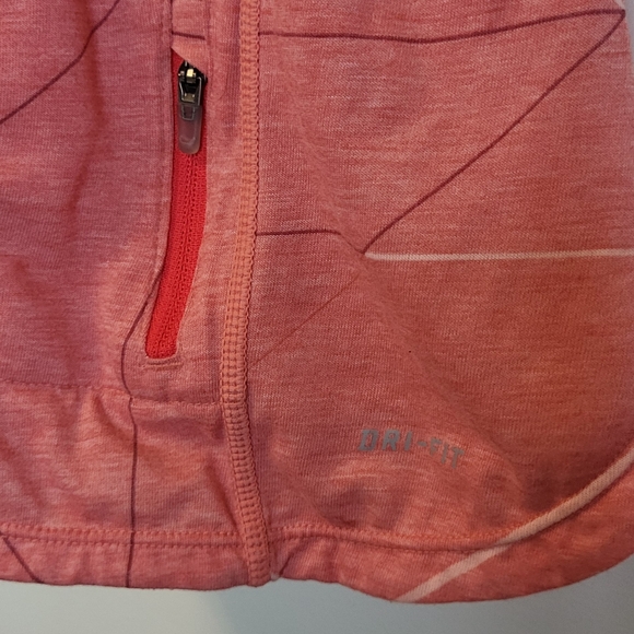 Nike Dri-fit running tank with key pocket - Picture 8 of 8